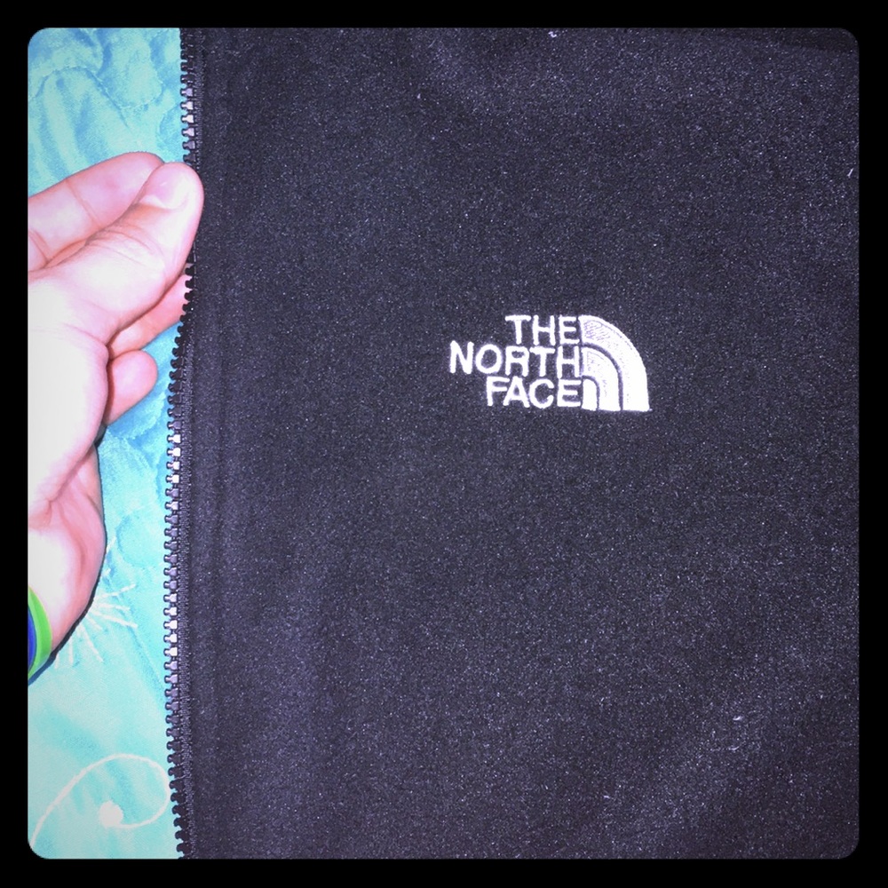North face sweater